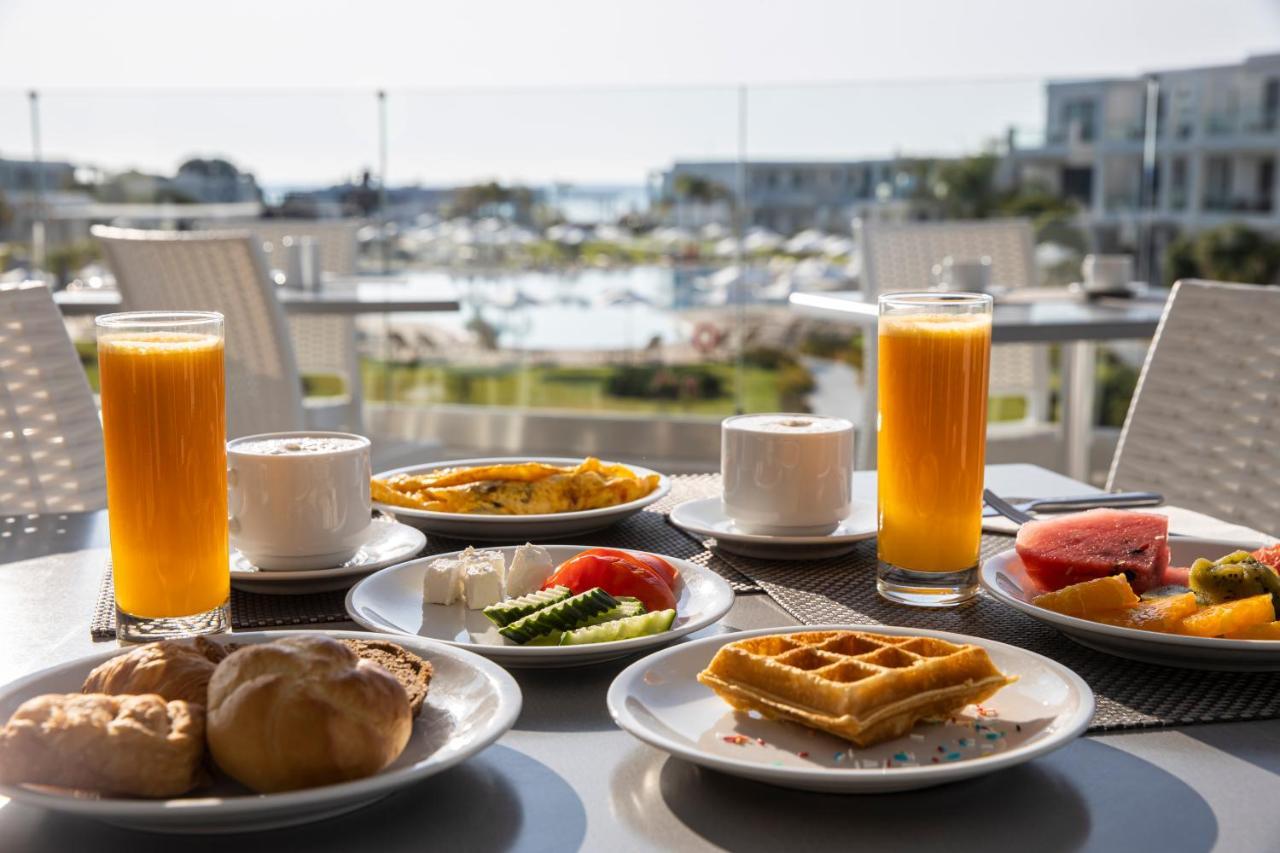 Asterias Beach Resort 아판토우 외부 사진