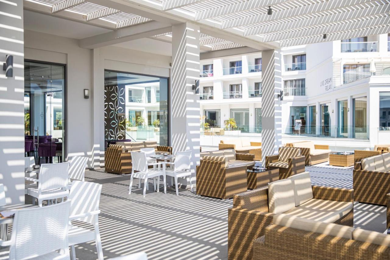 Asterias Beach Resort 아판토우 외부 사진