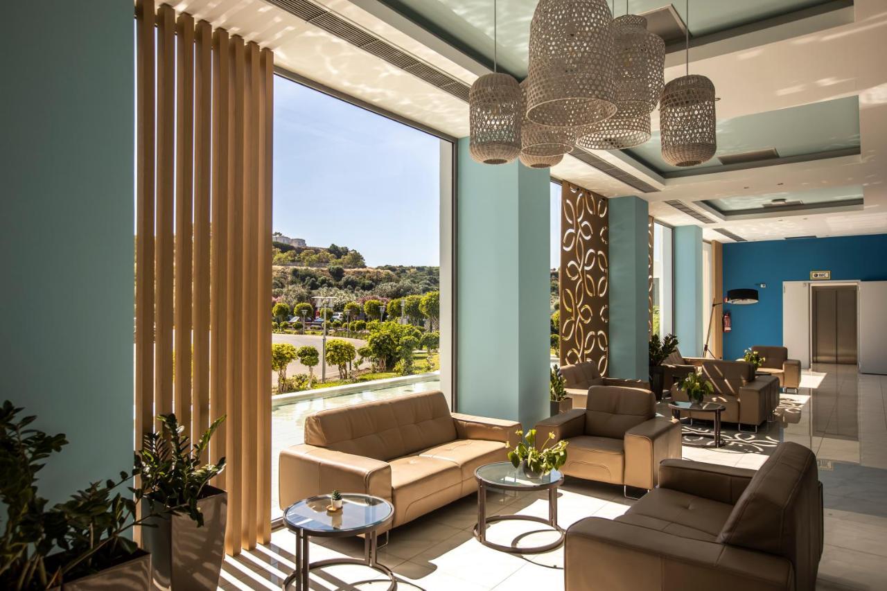 Asterias Beach Resort 아판토우 외부 사진
