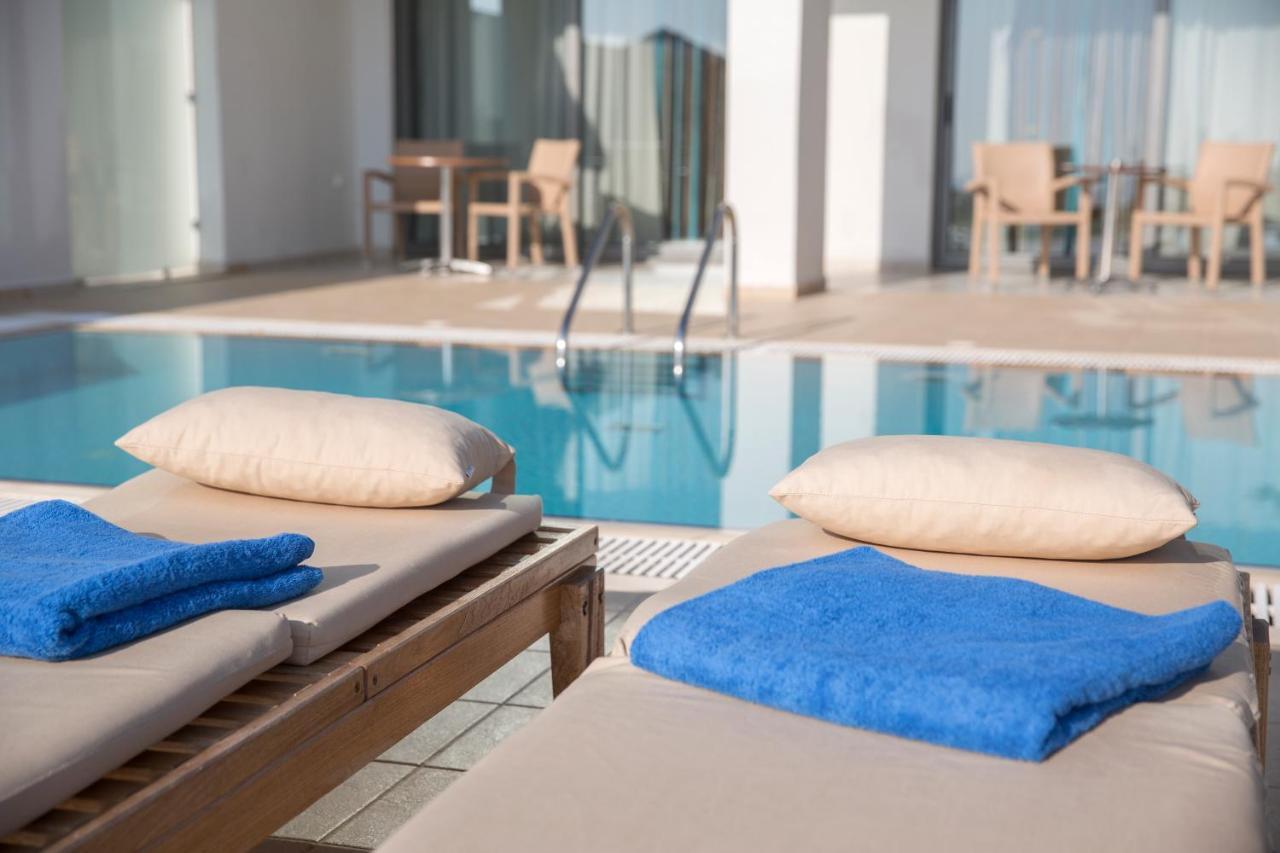Asterias Beach Resort 아판토우 외부 사진