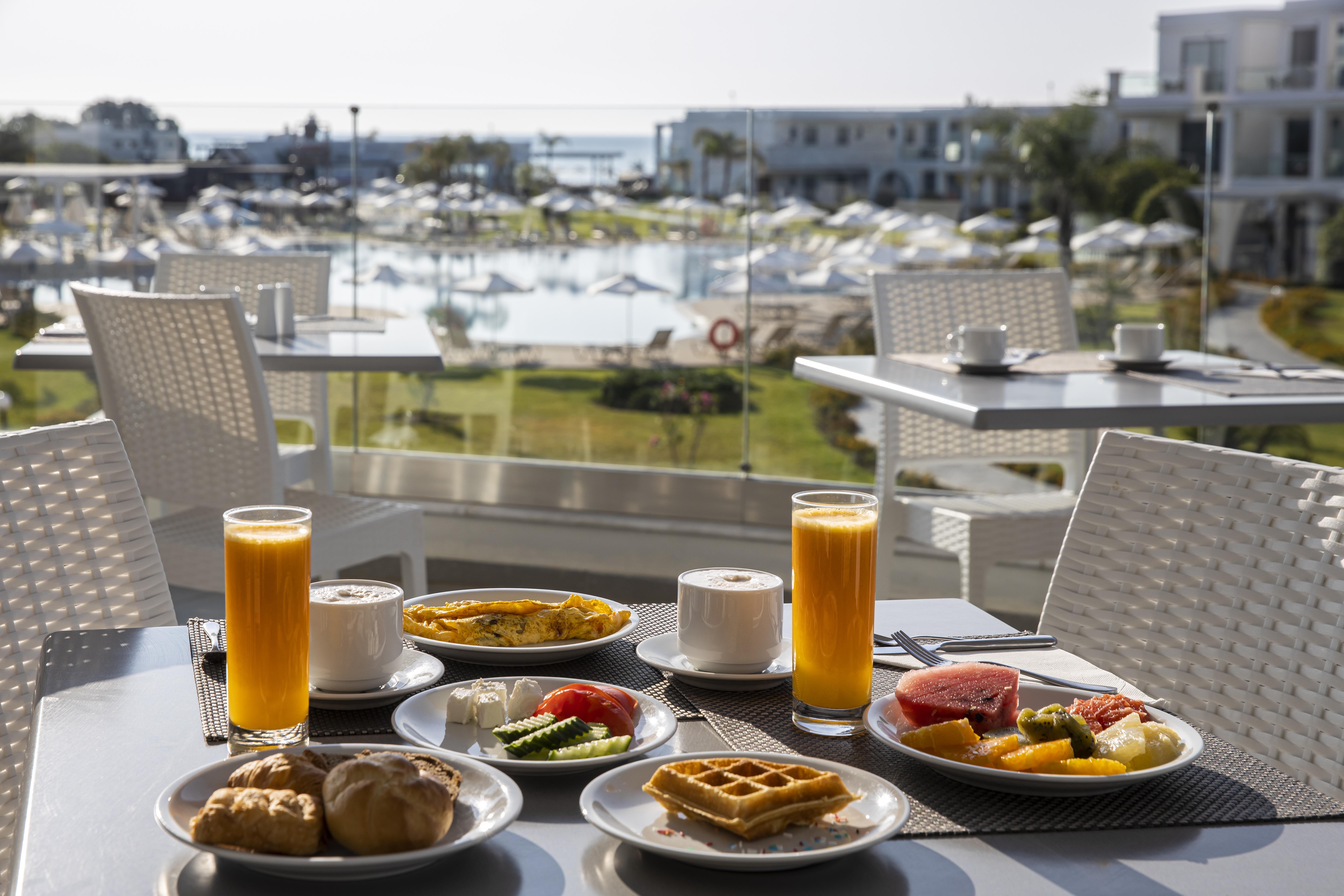Asterias Beach Resort 아판토우 외부 사진