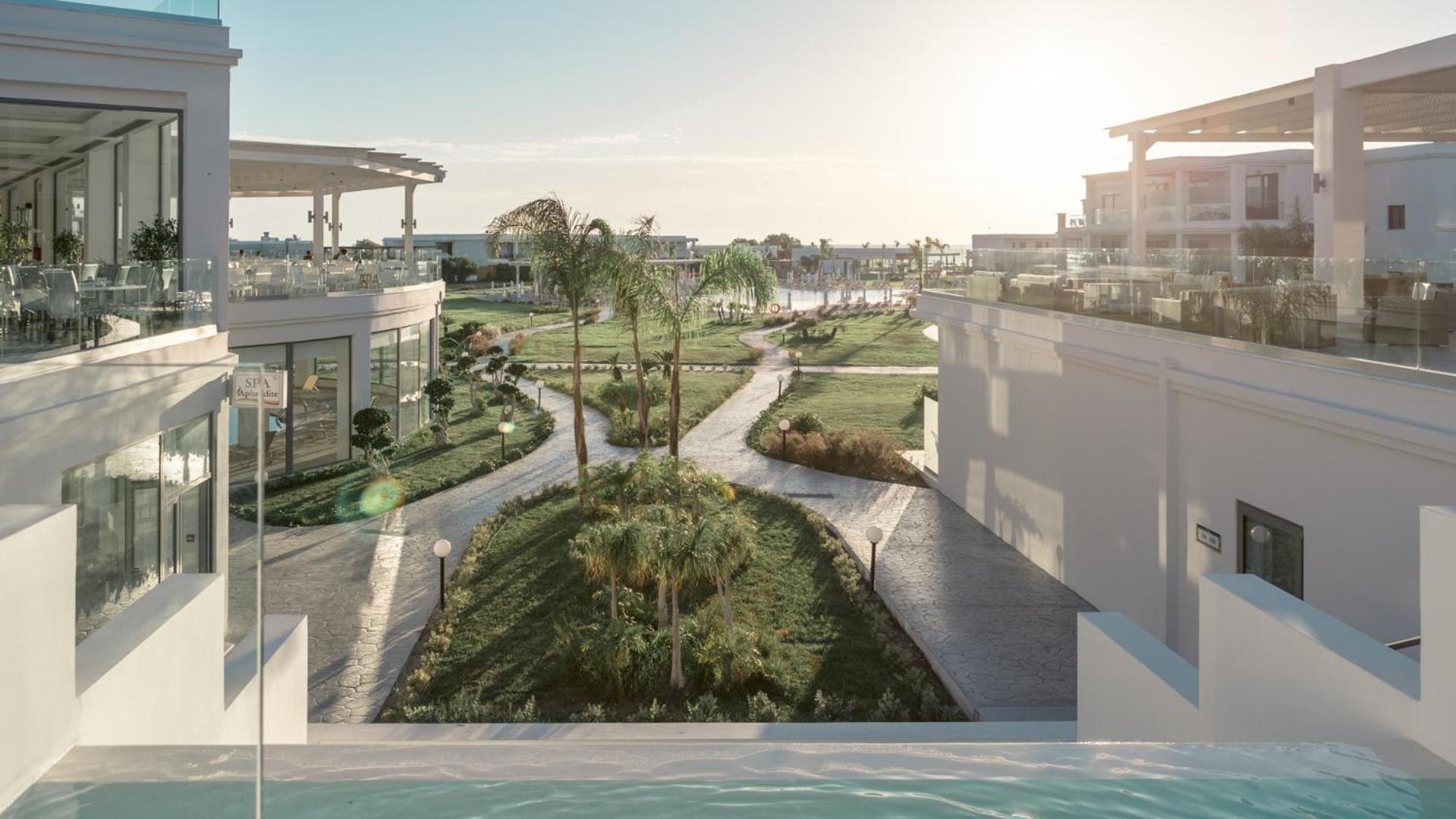 Asterias Beach Resort 아판토우 외부 사진