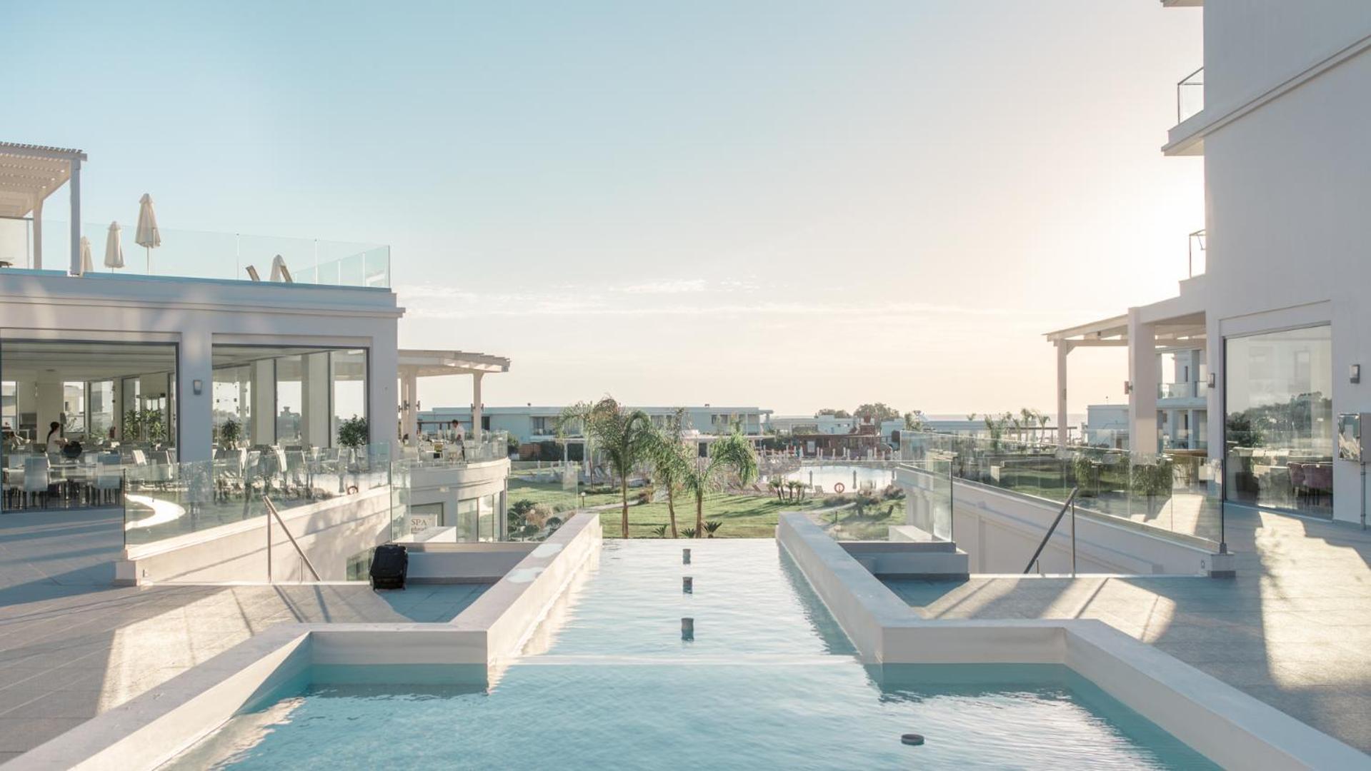 Asterias Beach Resort 아판토우 외부 사진