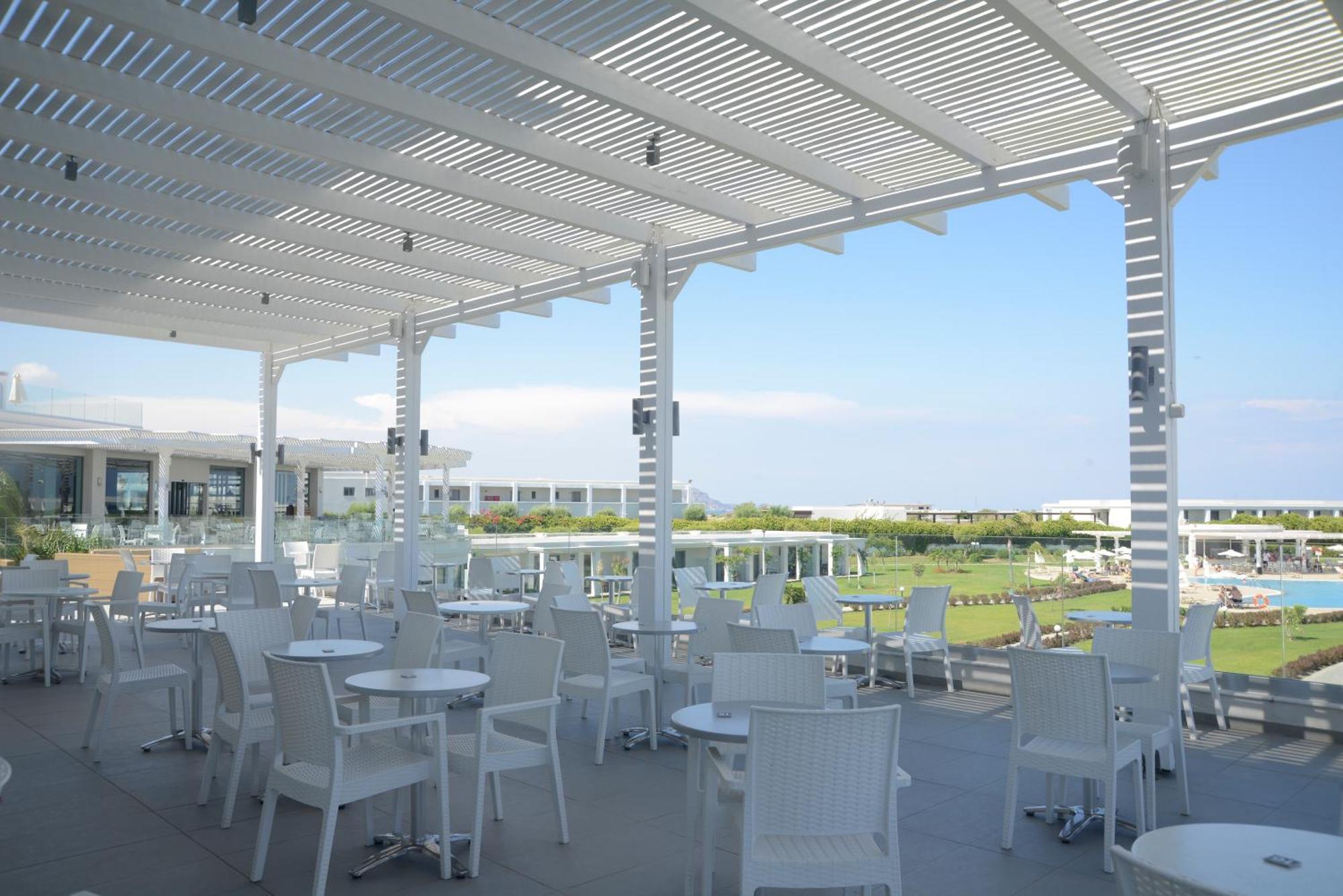 Asterias Beach Resort 아판토우 외부 사진
